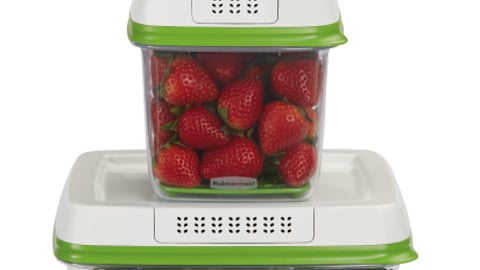 Rubbermaid containers