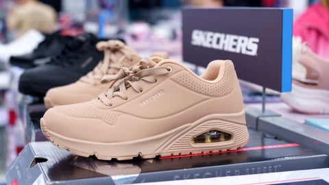 Skechers