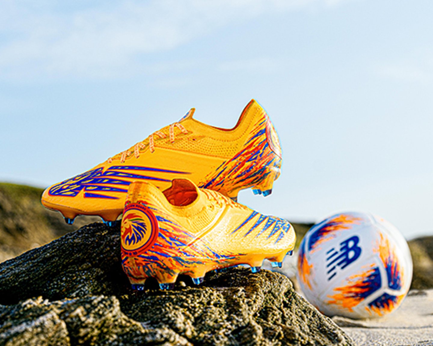 new balance tournament boots