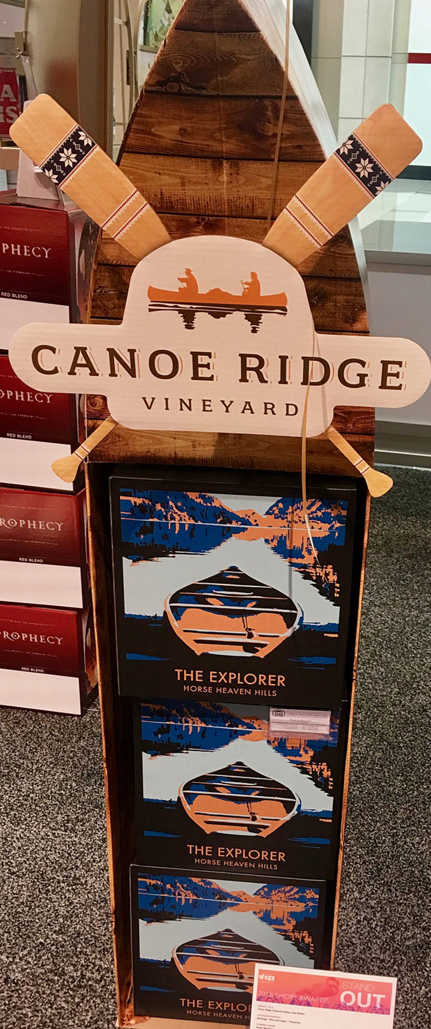 Canoe Ridge Vineyard Holiday Case Stacker