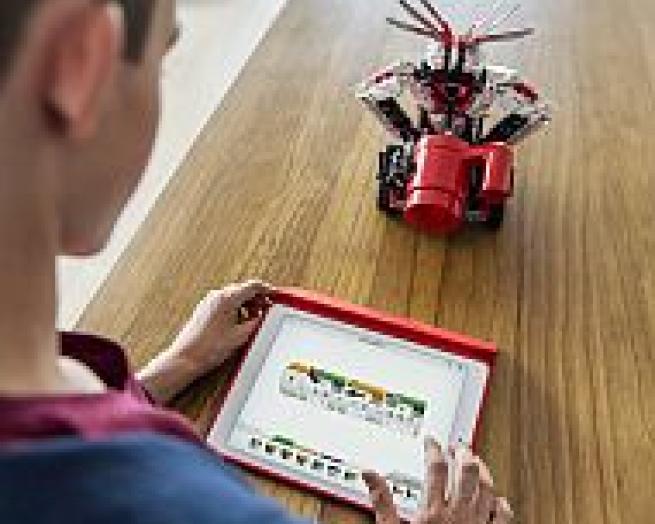 LEGO MINDSTORMS Introduces Mobile Programming App | Consumer Goods ...